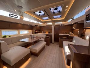 Bavaria C50 Style