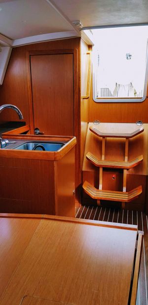 Bavaria Cruiser 33