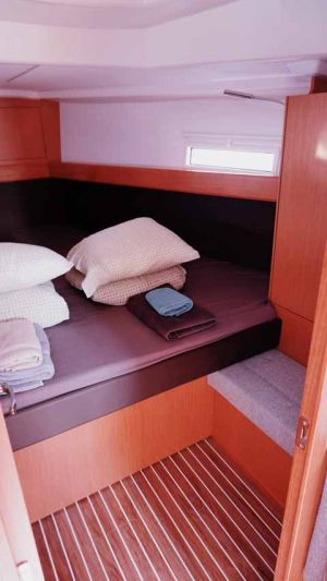 Bavaria Cruiser 37
