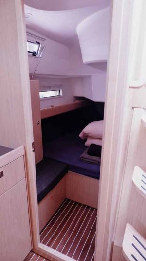 Bavaria Cruiser 37