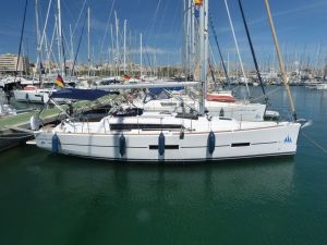 Dufour 382