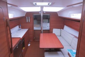 Dufour 382