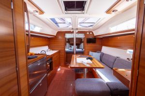 Dufour 382