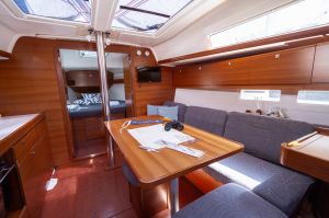 Dufour 382