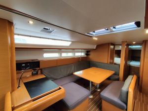 Sun Odyssey 519