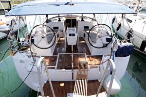 Sun Odyssey 519