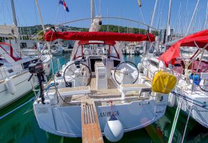 Oceanis 35.1