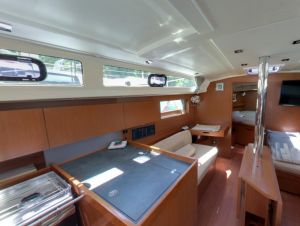 Oceanis 38.1