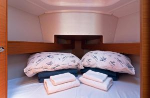 Sun Odyssey 33i