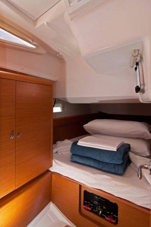 Sun Odyssey 449