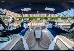 Sun Odyssey 519