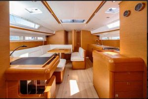Sun Odyssey 519
