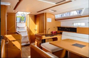 Sun Odyssey 519