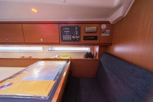 Bavaria Cruiser 56