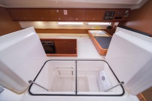 Bavaria Cruiser 56