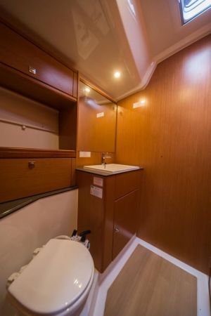 Bavaria Cruiser 56