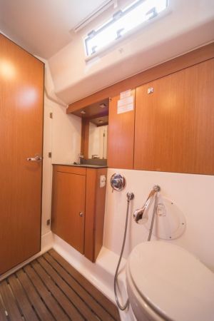 Bavaria Cruiser 56