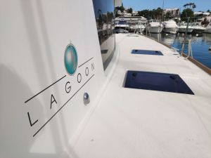 Lagoon 52