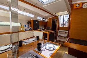 Sun Odyssey 349