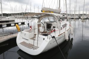 Oceanis 34