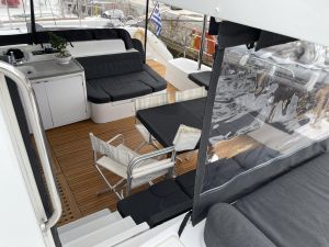 Lagoon 50