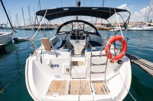 Oceanis 411