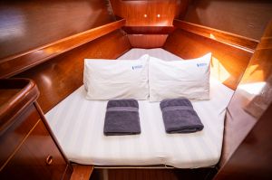 Oceanis 411