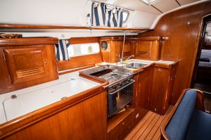 Oceanis 411