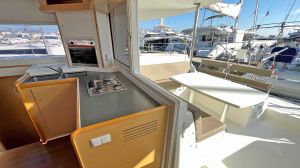 Lagoon 400