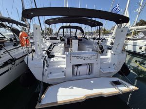 Dufour 44