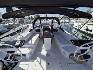 Dufour 44