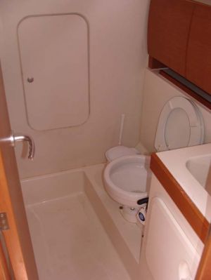 Hanse 325