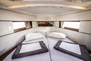 Oceanis 38.1