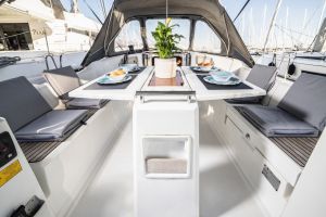 Oceanis 38.1