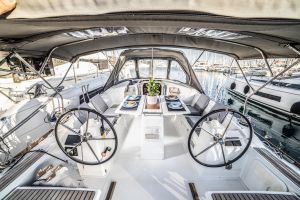 Oceanis 38.1