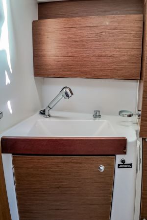 Oceanis 38.1