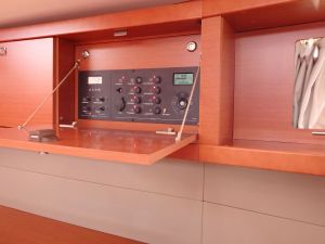 Oceanis 48