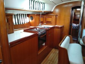 Oceanis 411