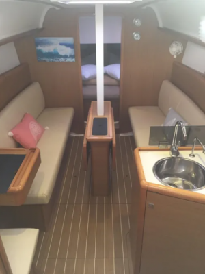 Sun Odyssey 33i
