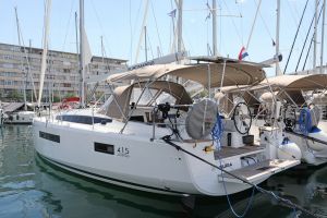 Sun Odyssey 415