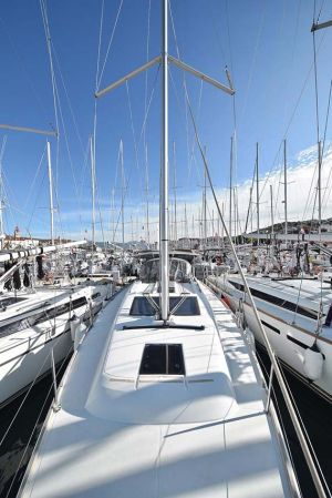 Dufour 382