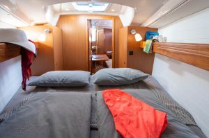 Bavaria Cruiser 33