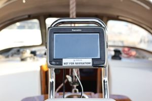 Bavaria Cruiser 33