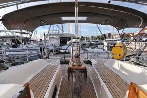 Bavaria Cruiser 33