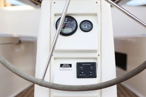 Bavaria Cruiser 33