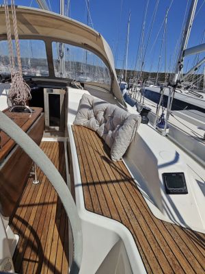 Bavaria Cruiser 33