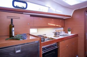 Dufour 382
