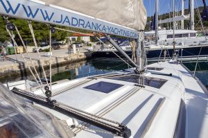 Dufour 382