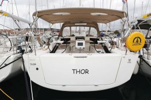 Dufour 430 GL