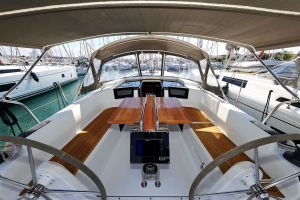 Hanse 388